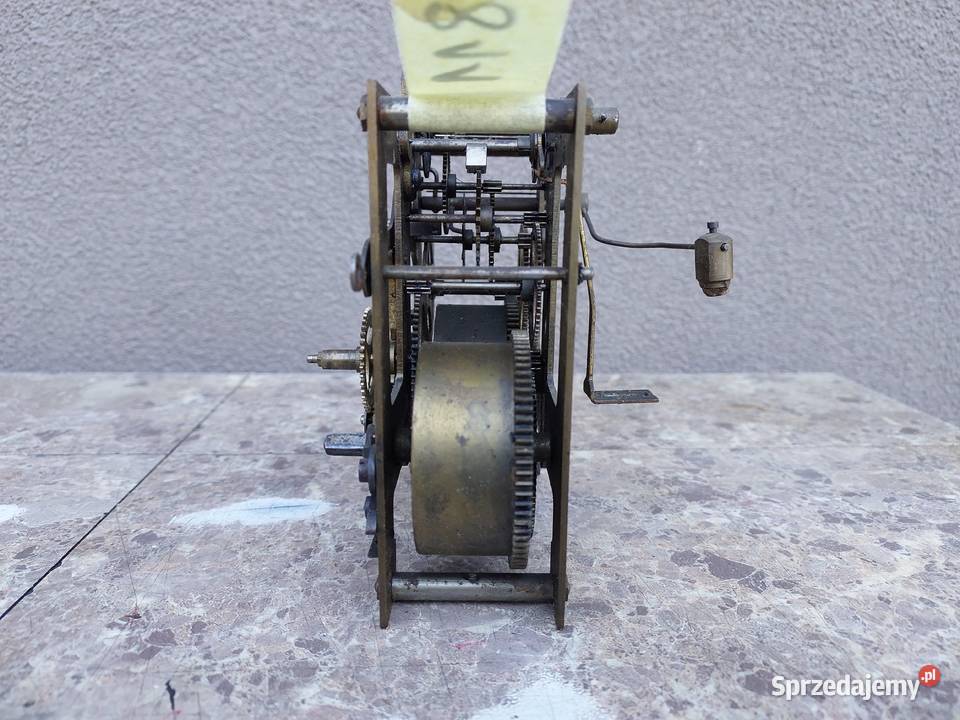 811 Mechanizm starego zegara ściennego GB P42 pomorskie