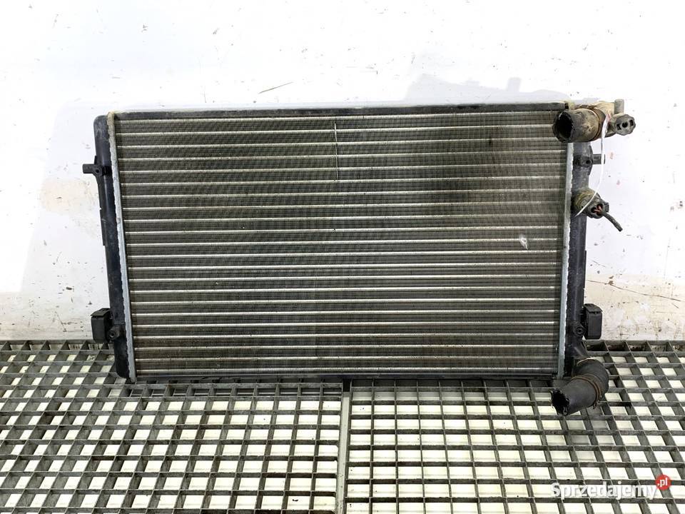 CHŁODNICA WODY VW BORA I 19 115 9813 RADIATOR Chłodnie wody