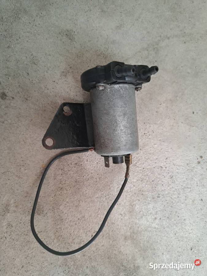 Fiat 125p pompka spryskiwacza inne Fiat 126p Plewiska