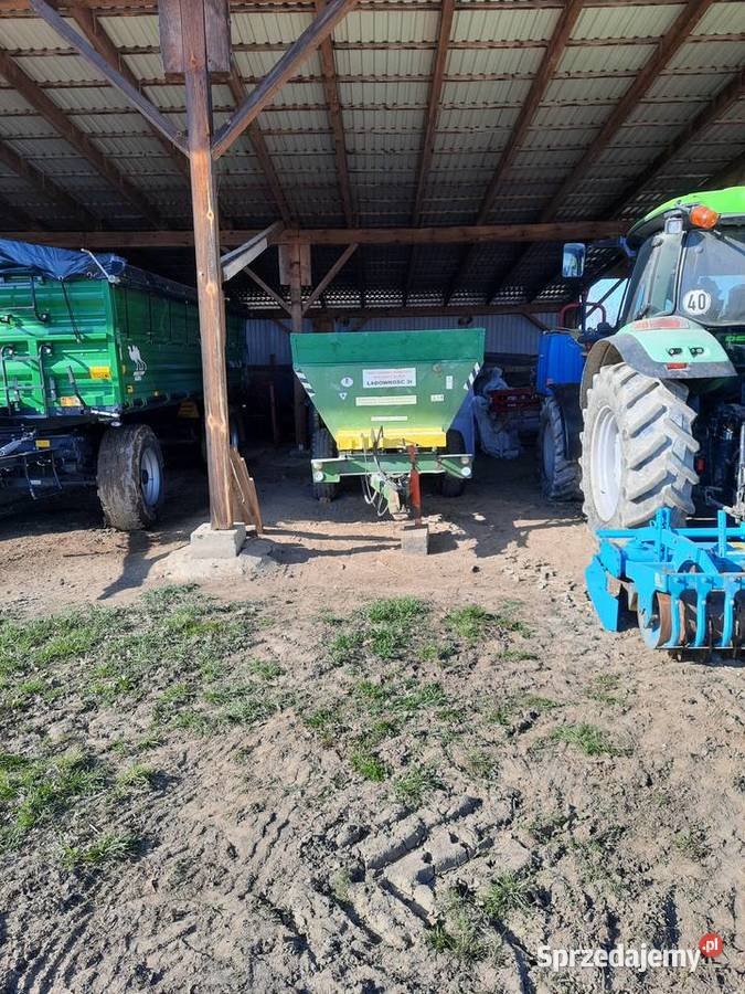 Rozsiewacz wapna RCW3 nieuszkodzony sprzedam