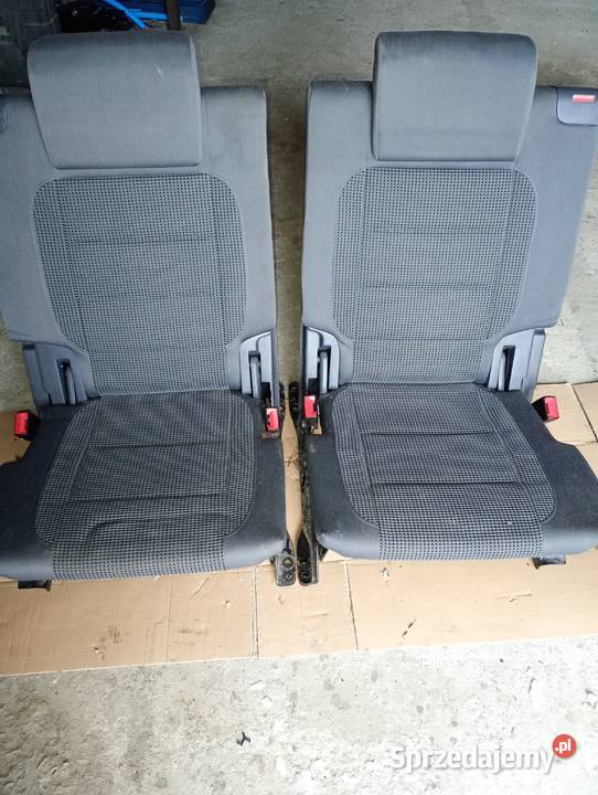 Fotele 3 rząd Touran 1600cm3 Turza