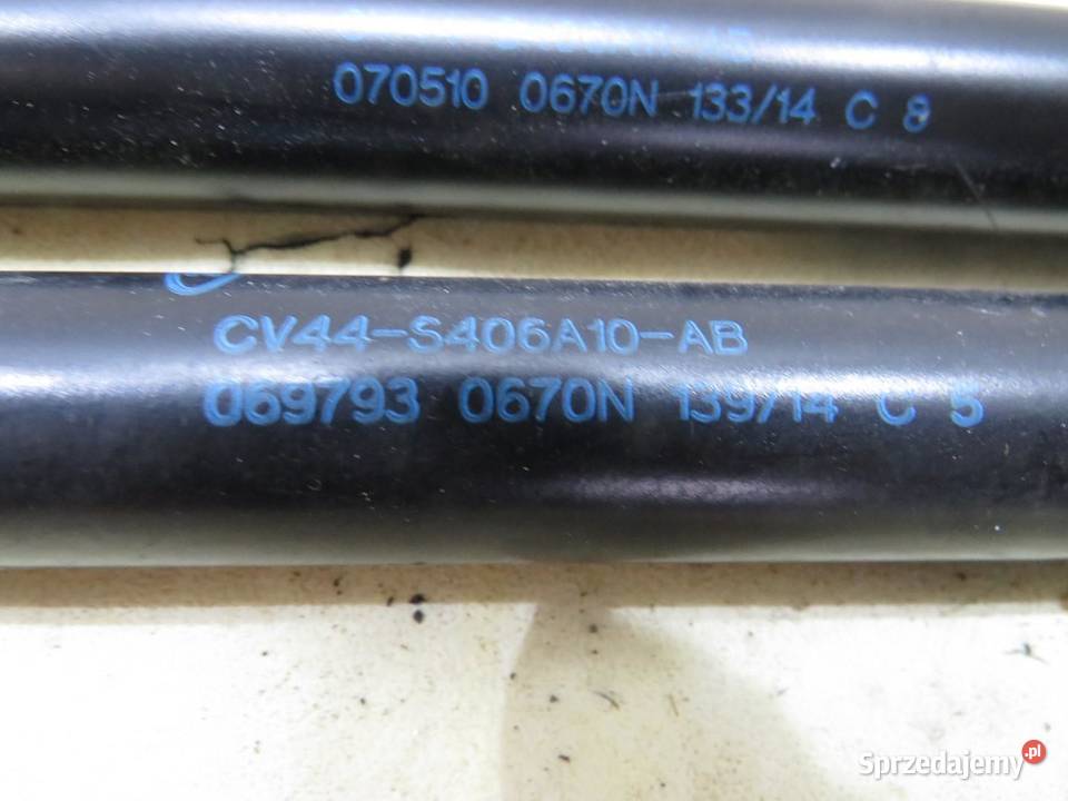 SIŁOWNIK TELESKOP KLAPY KUGA MK2 CV44S406A10AB osobowe sprzedam