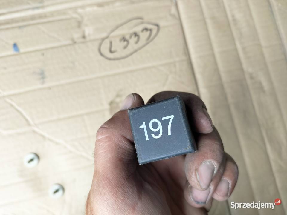 PRZEKAŹNIK 197 3B0955531 Kamień-Kolonia