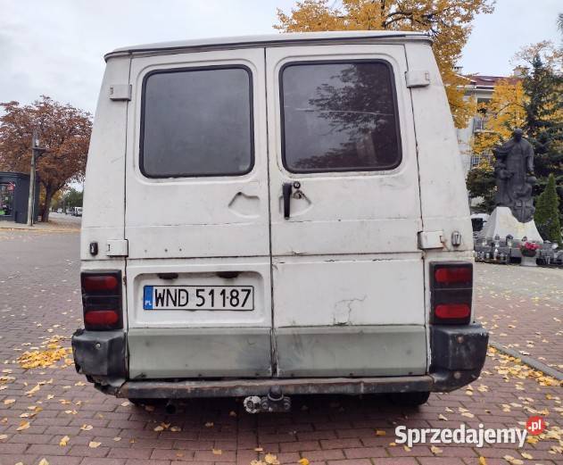 Renault Trafic 99 19d hak OKAZJA Warszawa