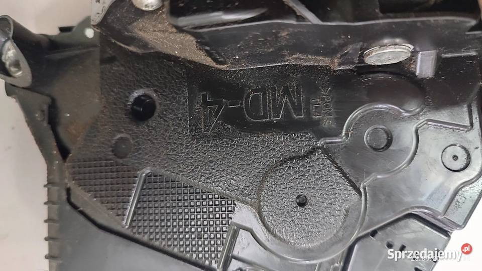 20072011 Toyota Yaris II 18TS 133 18VVTI ZAMEK