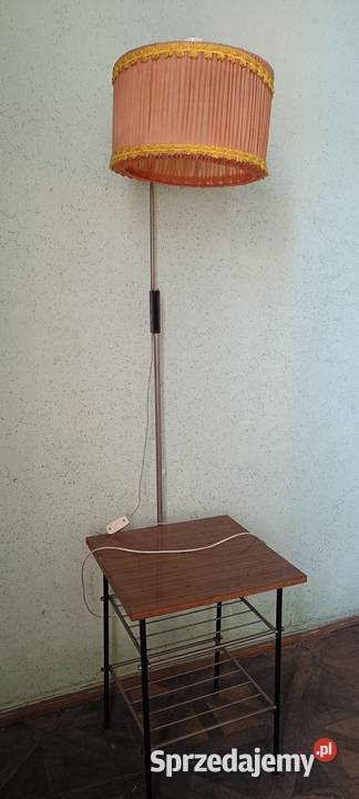 Lampa ze stolikiem PRL Lampy podłogowe Oświetlenie podkarpackie Przemyśl