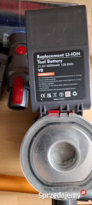Sprzedam 2 Odkurzacze firmy DYSON model v8 Wrocław