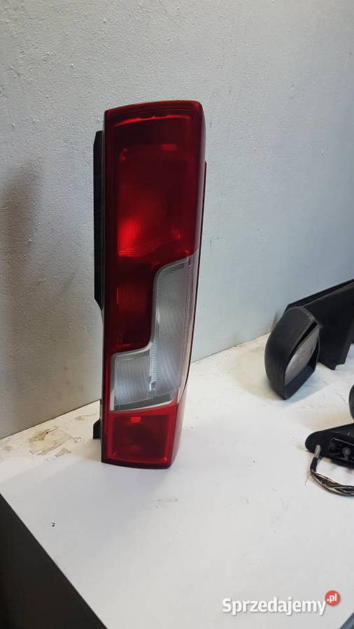Lampa tyl prawa citroen jumper 15r Lampy tylne Świdnik sprzedam