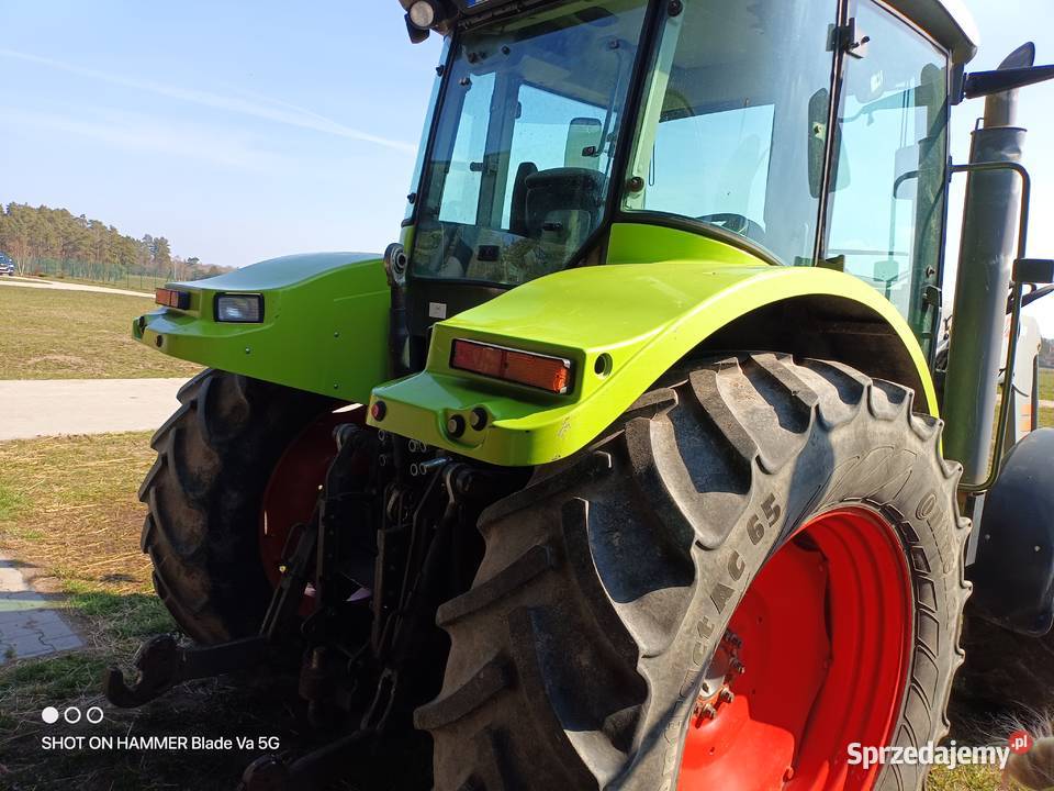 Claas Ares 557
