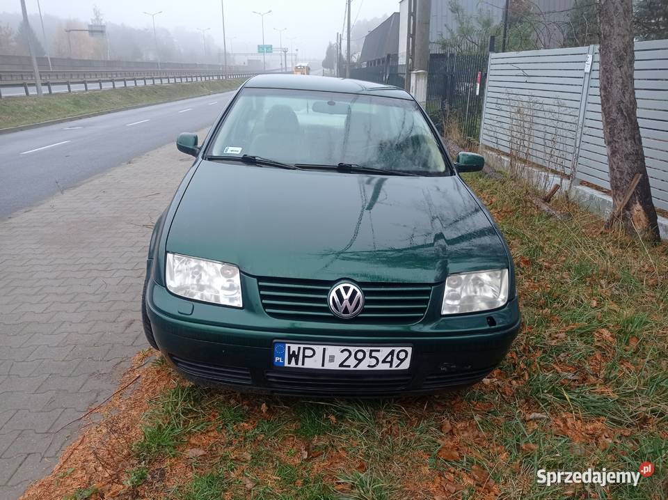VW Bora prod 1999 16 B opony zima plus letnie z Sękocin Nowy