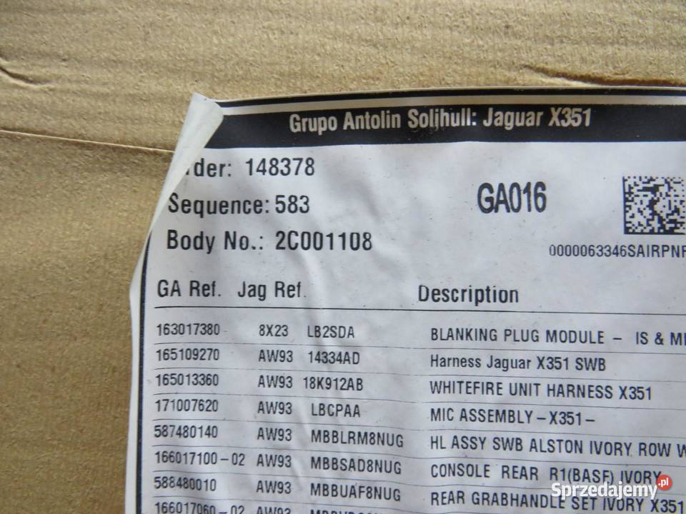 PODSUFITKA SZYBERDACH JAGUAR XJ X351 osobowe Podsufitki