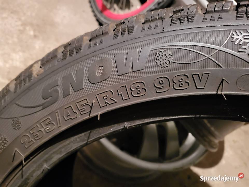 OPONY ZIMOWE 18 STKI 23545 KORMORAN Biała Podlaska sprzedam