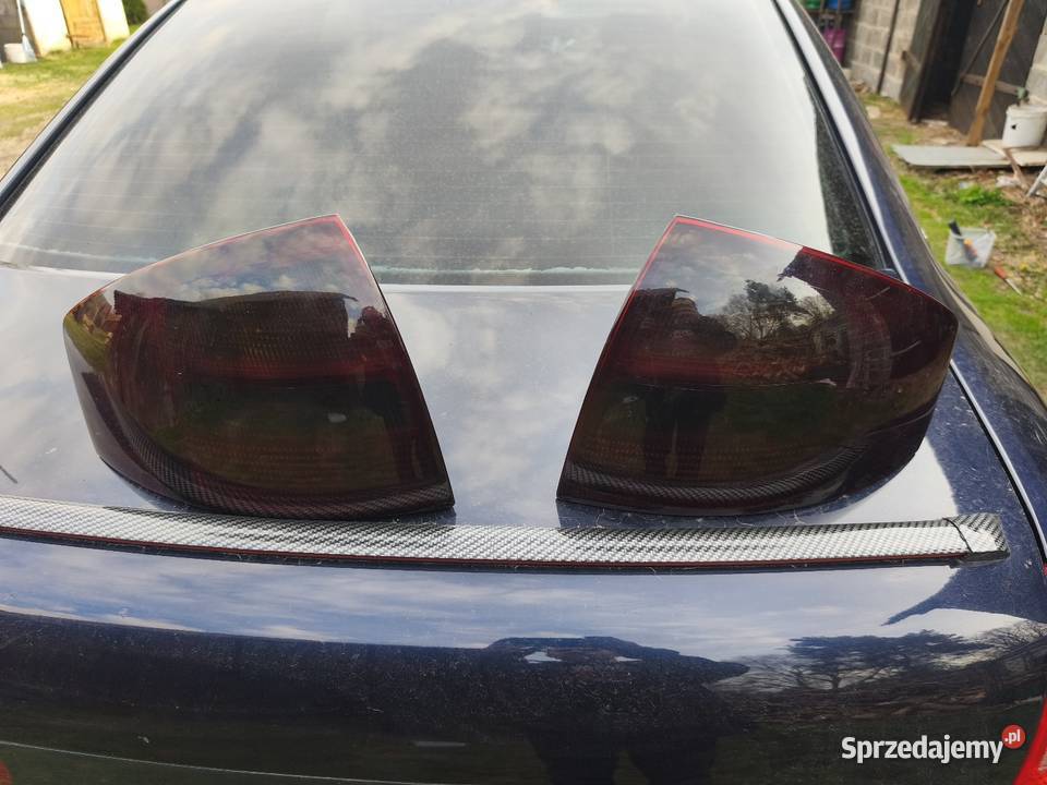 Tylne lampy audi A6 C5 sedan Gidle