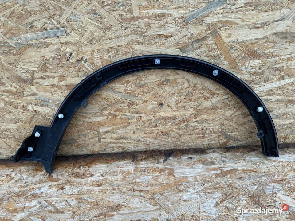 Listwa błotnika przód lewa LH Suzuki sx4 scross Części samochodowe
