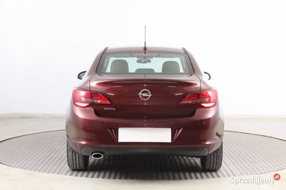 Opel Astra 14 T Zabrze
