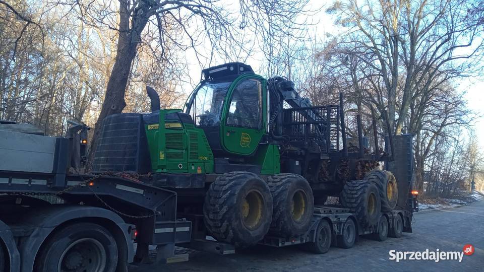 Niskopodwoziowy transport maszyn rolniczych
