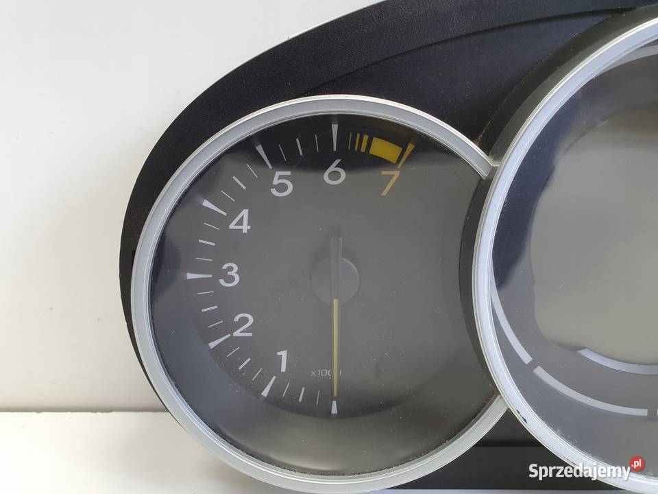 Renault Megane III benzyna LICZNIK ZEGARY Europa Rudka