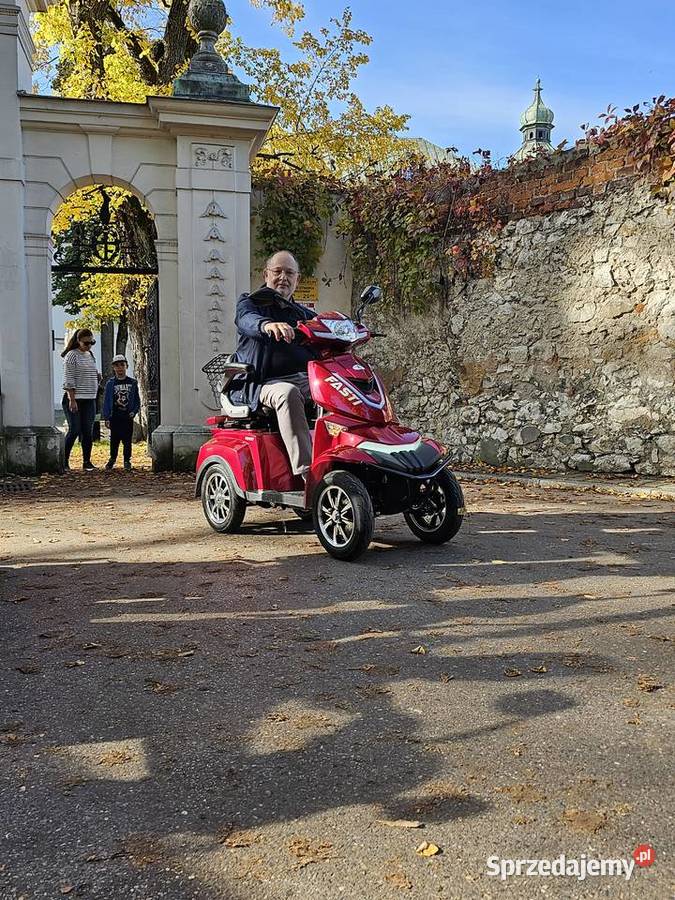 Skuter elektryczny FASTI 4 czterokołowiec z czerwony małopolskie Kraków