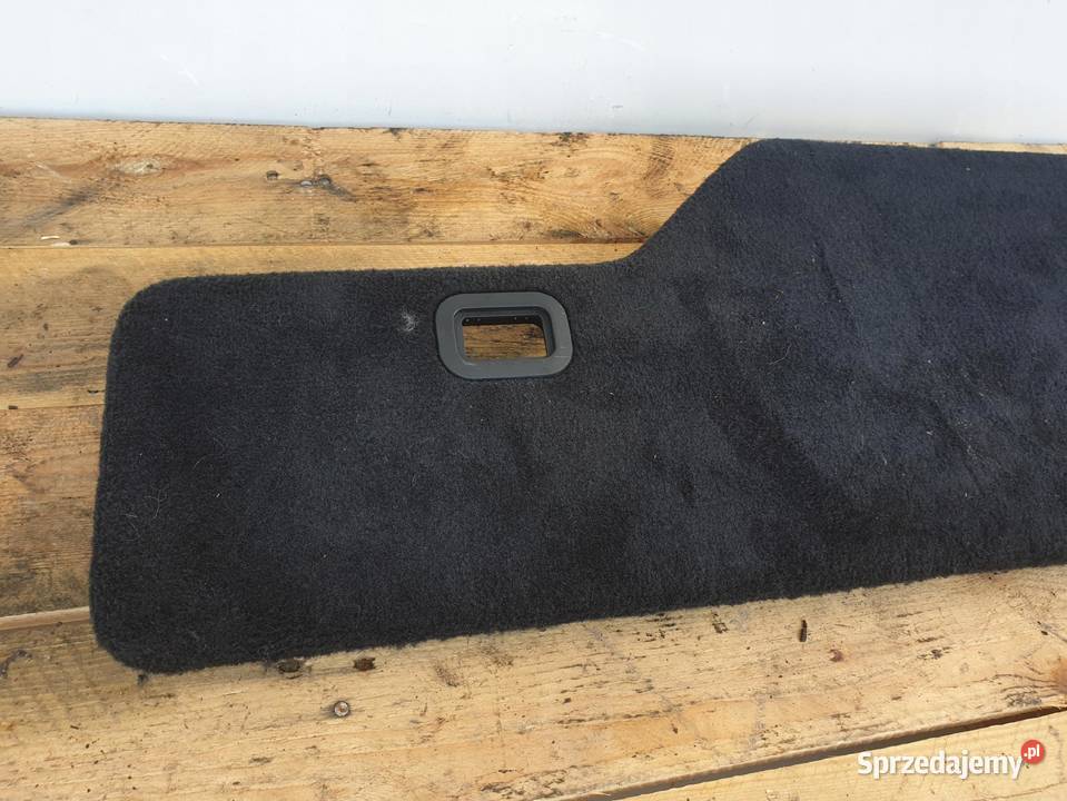 Range Rover Sport II L494 OSŁONA TYLNEJ KLAPY Rudka