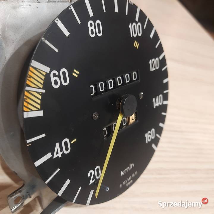 Licznik Mercedes W123 osobowe Pozostałe Luborzyca sprzedam