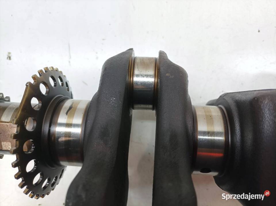 WAŁ KORBOWY 10 12V VVTI Toyota Yaris II 20052011 Silniki i osprzęt sprzedam