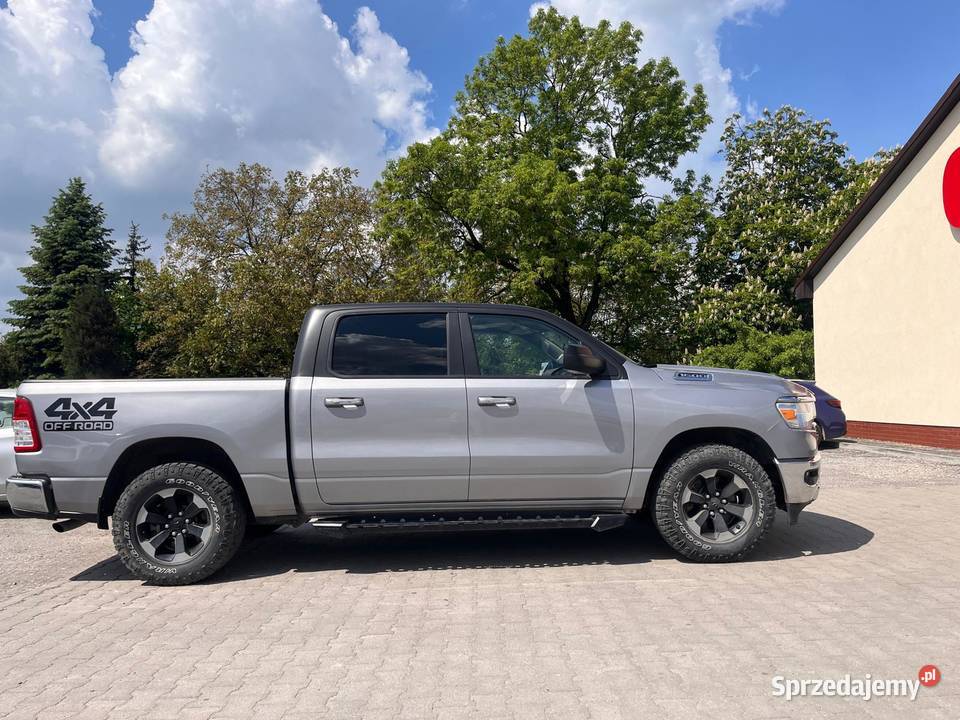 Ram 1500 36 v6 4x4 2019r zarejestrowany Ślesin