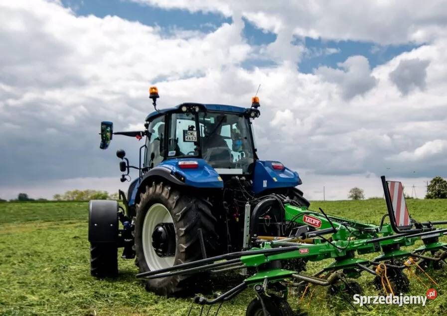 Przetrząsacz TORNADO 550 TALEX 4wirniki Maszyny rolnicze Piątek