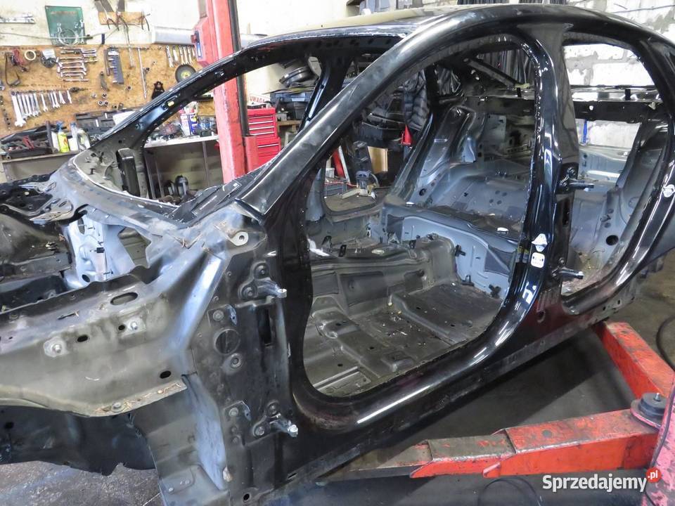 PRÓG SŁUPEK LEWY BOK LRC JAGUAR XF X260 lubelskie