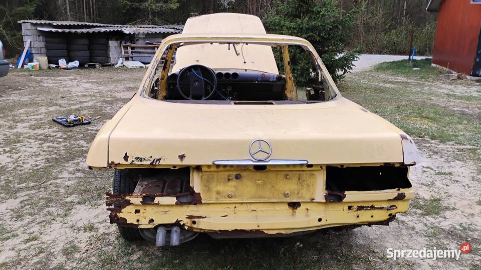 Mercedes 107 SLC Stobnica
