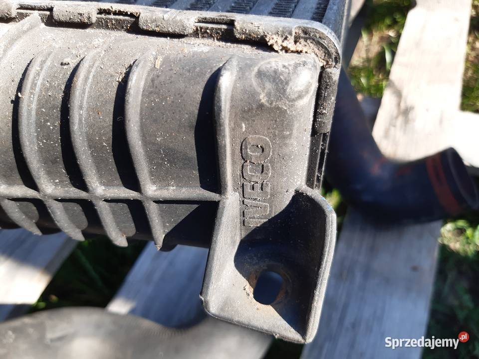 Iveco II 28 Intercooler chlodnica powietrza