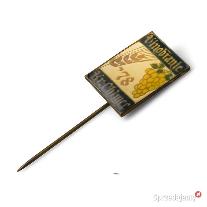 Winobranie 18 Metal Przypinka Socrealizm