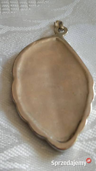 SREBRZONY MEDALION W KSZTAŁCIE LIŚCIA wielkopolskie Piła