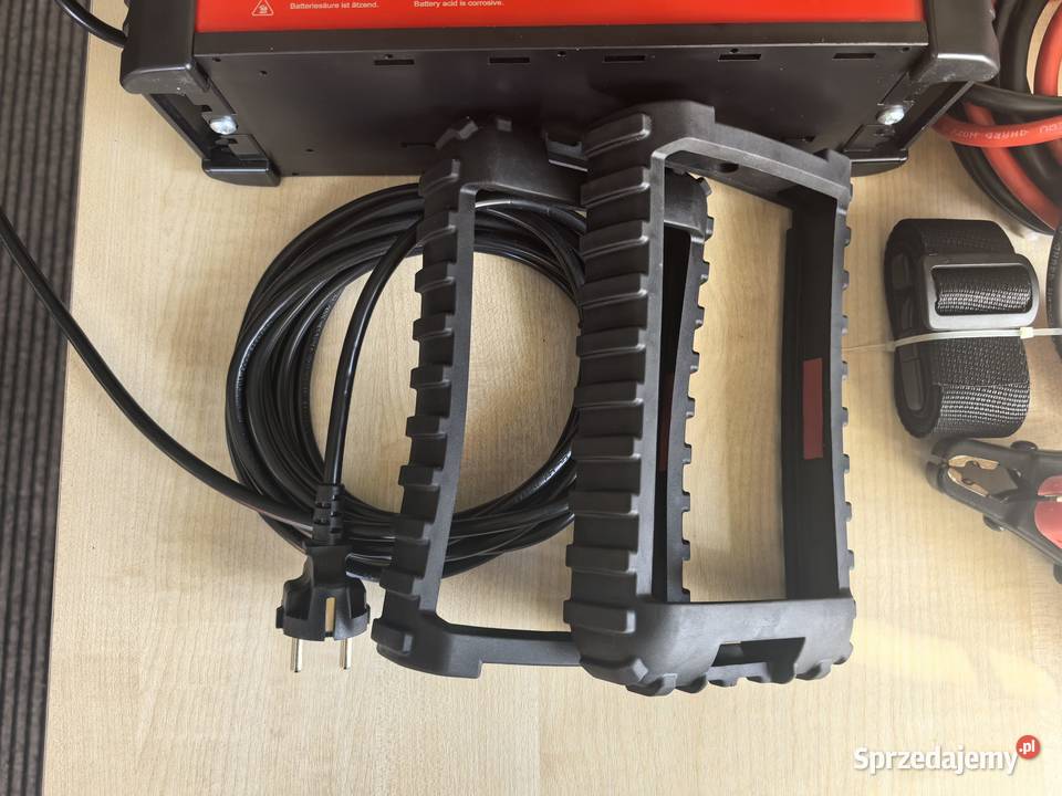 FRONIUS Prostownik Professional FLASH 12 V 70 A
