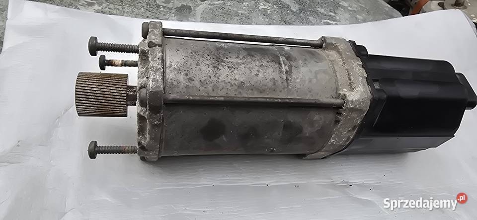 SILNIK MAGLOWNICY PRZEKŁADNI 862808 BMW F30 F32 Rok produkcji 2015 Żagań sprzedam