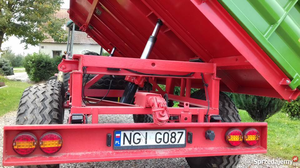 Przyczepa d732 kapitalnym remoncie światła led nieuszkodzony Sołdany