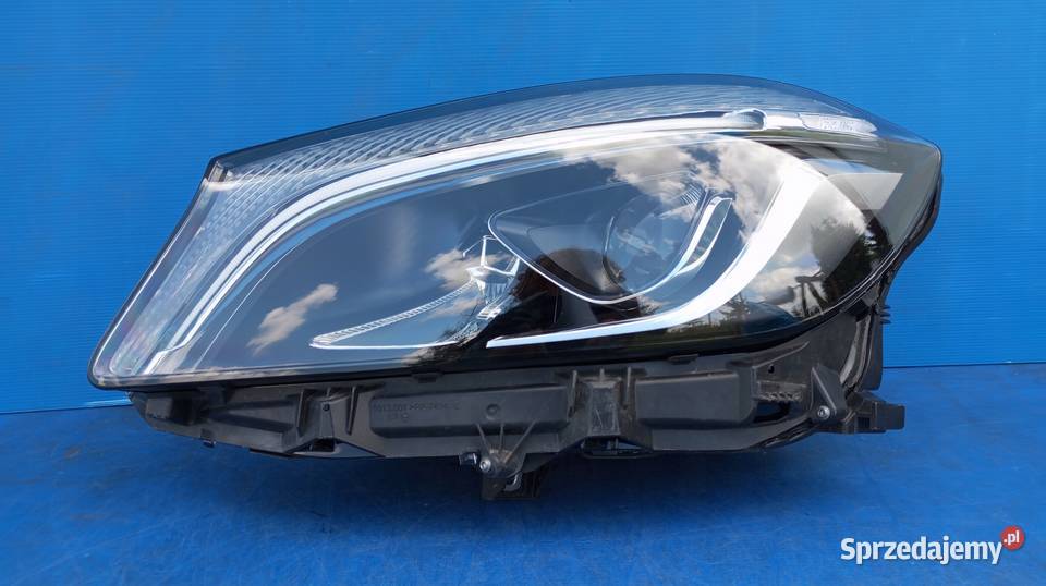 LAMPA LEWY PRZÓD EU FULL LED A1769068900 osobowe wielkopolskie Nowy Tomyśl