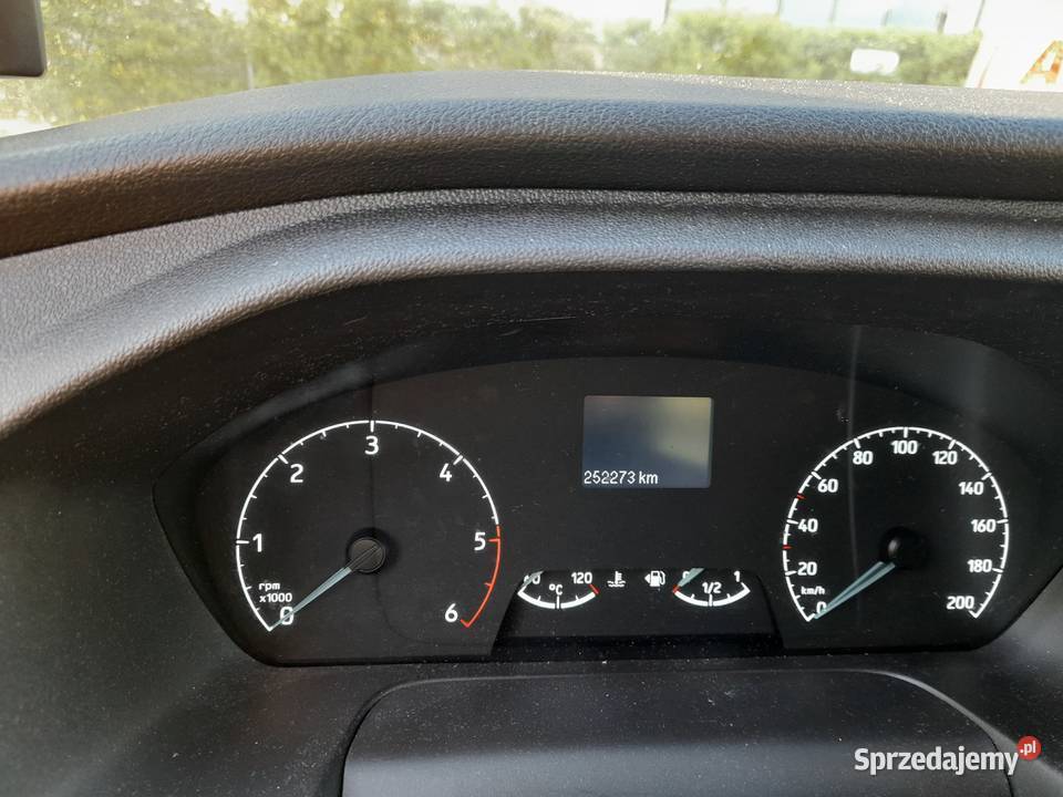 Ford Transit Chłodnia w leasingu bezwypadkowy Ford Samochody dostawcze Zgierz