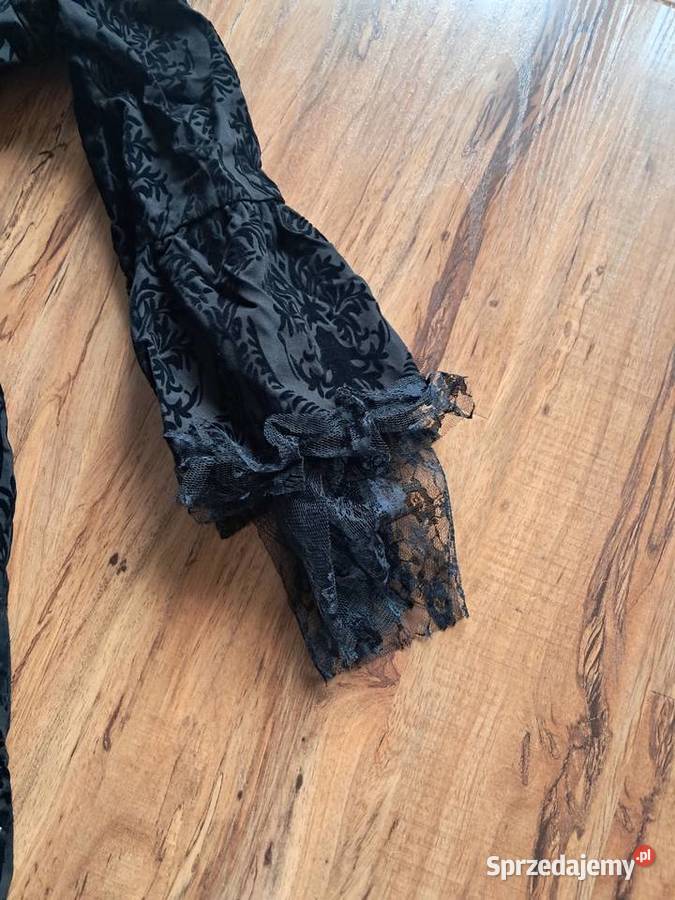 nowa sukienka w stylu gotyckim naszyjnik rozmiar sprzedam