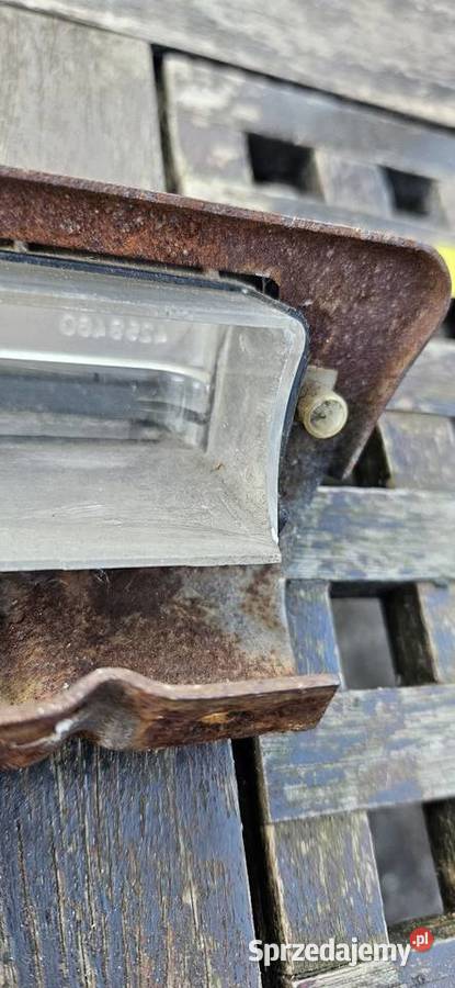 Lampaoświetlenie tablicy rej Fiat 126p ST pod