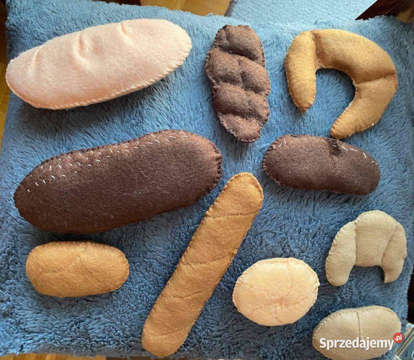Filcowe warzywa owoce albo pieczywo w koszyczku