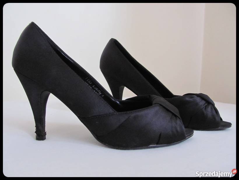 Czarne czółenka rozmiar 39 wkładka skórzana 25 Płock sprzedam