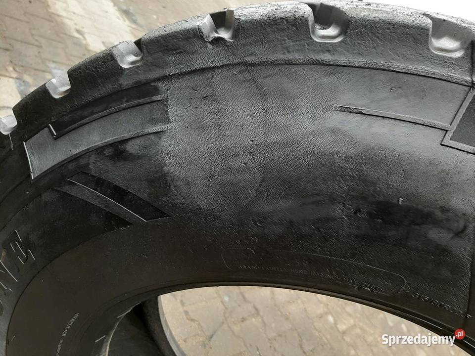 Opona używana ciężarowa 31580R225 AUSTONE ADM215 Ciężarowe Zaścianki