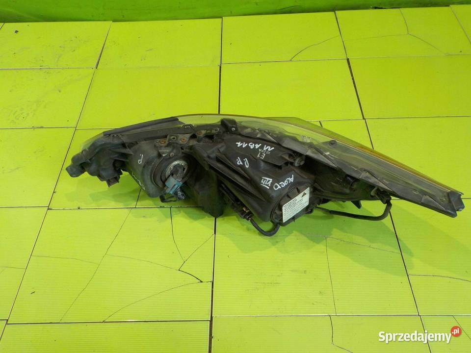 HONDA ACCORD VIII 08r XENON lampa prawa przod mazowieckie Suków
