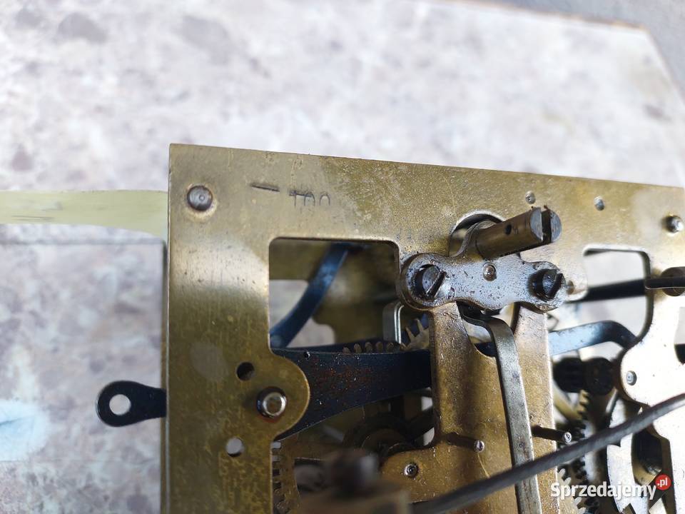 779 Mechanizm starego zegara ściennego Junghans Antyki, Sztuka, Kolekcje pomorskie