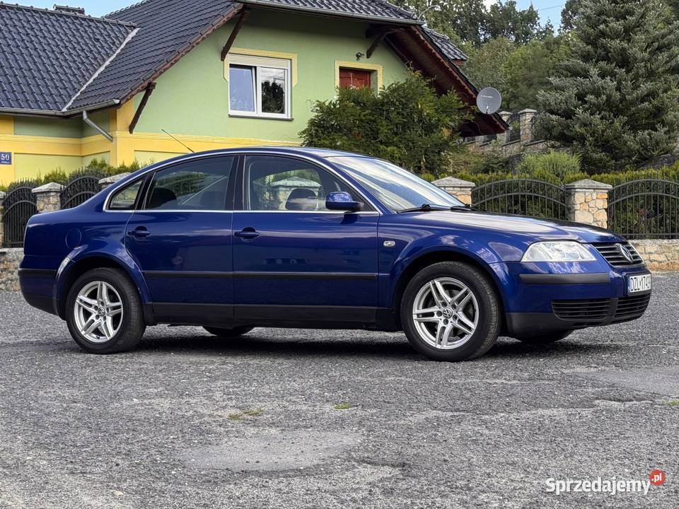 Passat B5FL 19TDI 130 Oryginalny niski przebieg niebieski Złotoryja sprzedam