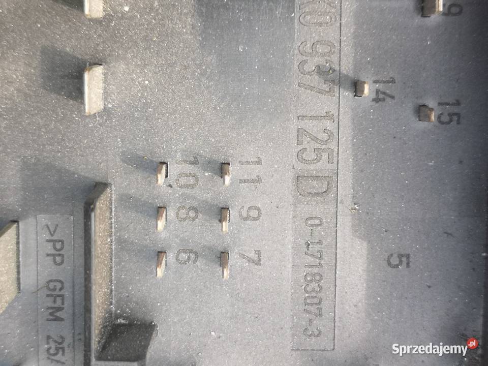 Skrzynka bespiecznikow golf 6 20 tdi Skrzynki bezpieczników