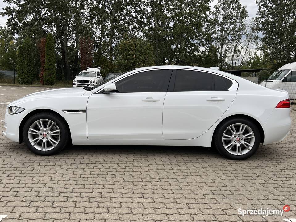 Jaguar XE 2017 biały mazowieckie Warszawa
