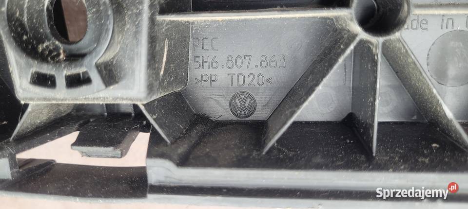 MOCOWANIE ŚLIZG ZDERZAKA TYŁ VW GOLF VIII 8 Karoseria
