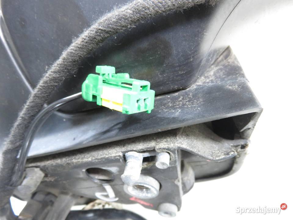 LUSTERKO PRAWE PEUGEOT 807