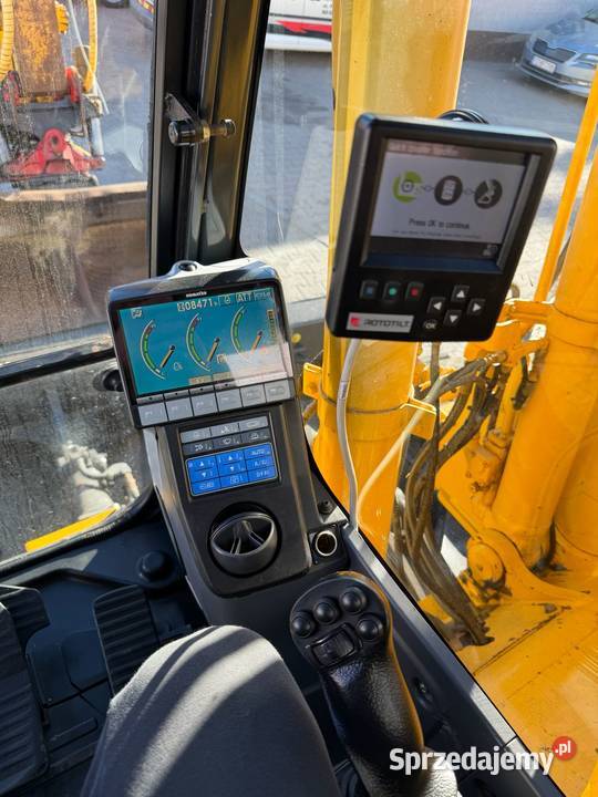 Wynajem Koparka gąsienicowa 14 ton Komatsu wielkopolskie